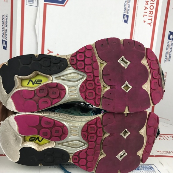 New Balance Womens 1260V6 W1260GG6 Size 7.5 - Picture 6 of 7